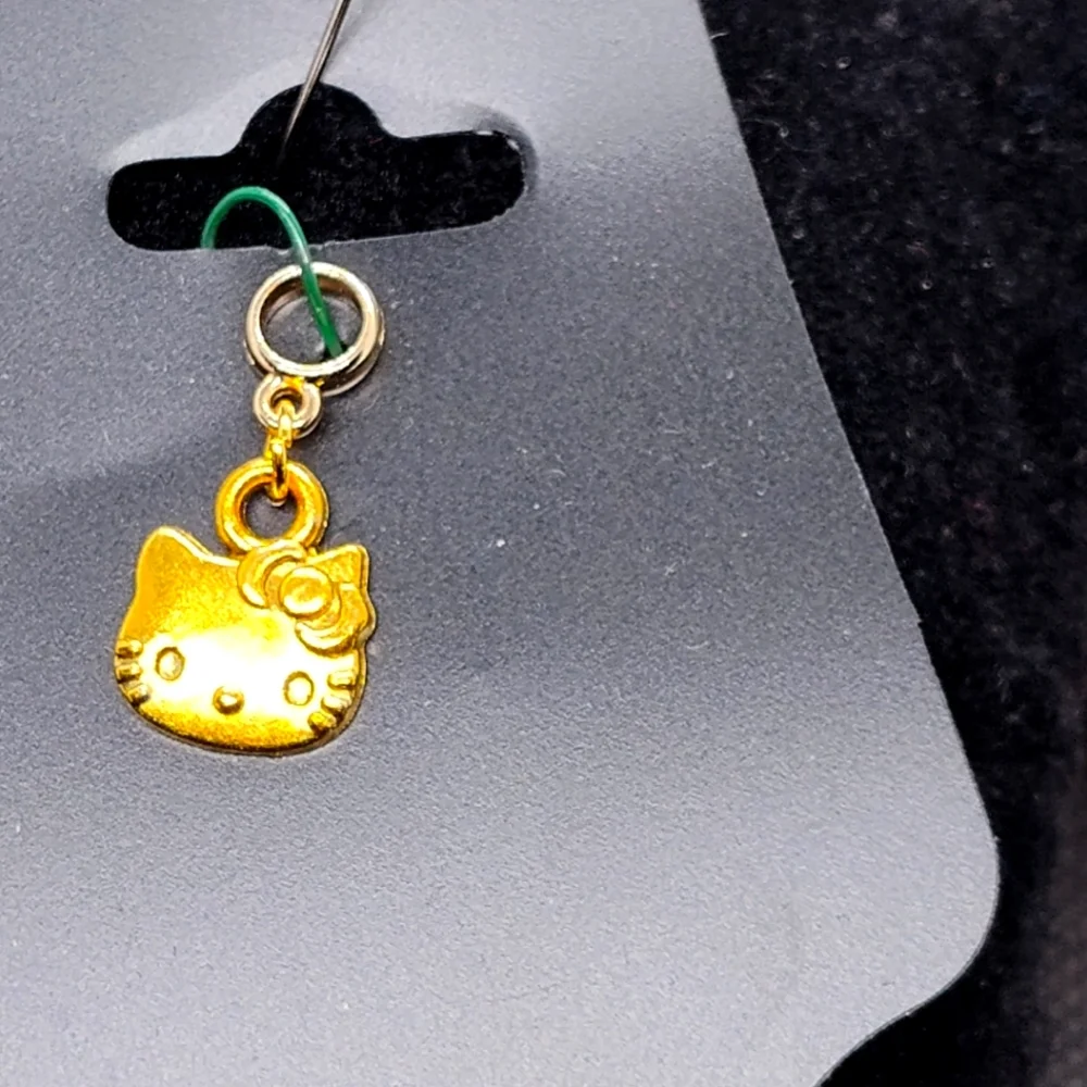 Hello kitty Gold Toned Charm Pendant For Necklace, Charm Bracelet NEW